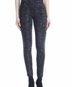 Iltm The Vicky Wild Pant in Snake Black - women