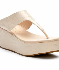 Coconuts By Matisse Lyric Wedge in Natural - women
