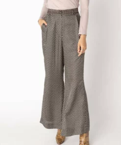 Burning Torch Humphrey Wide Leg Pant in Mink - women